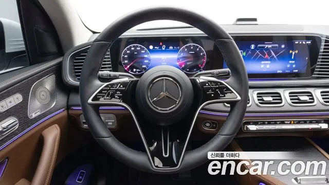 Mercedes-Benz GLE-Class — Фото автомобиля 19