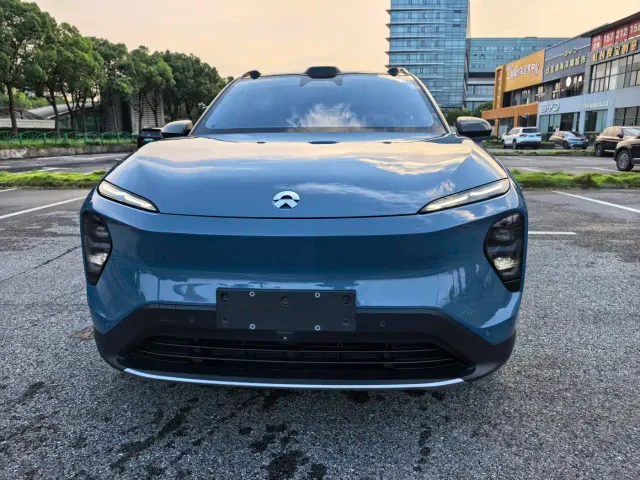Nio ES7 — Фото автомобиля 2
