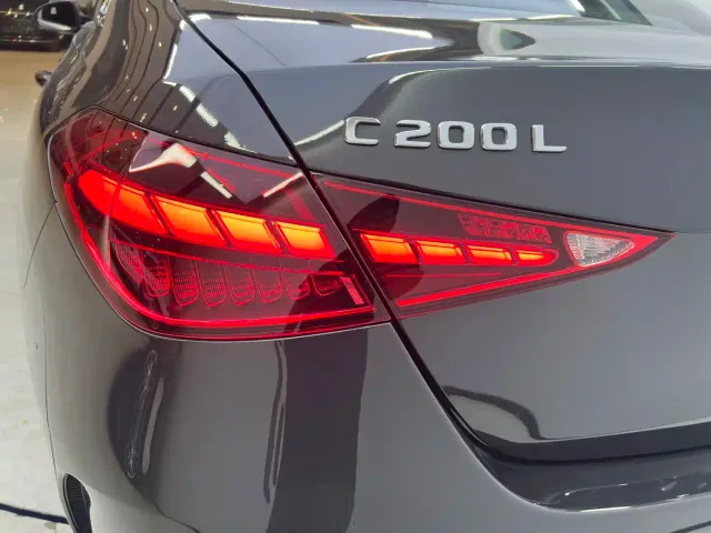 Mercedes-Benz C-Class — Фото автомобиля 15