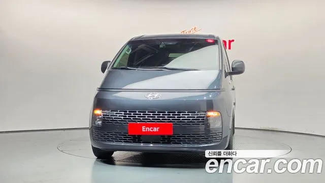 Hyundai Staria — Фото автомобиля 3