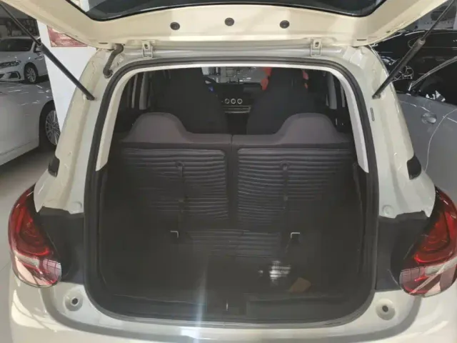 Wuling Bingo — Фото автомобиля 17