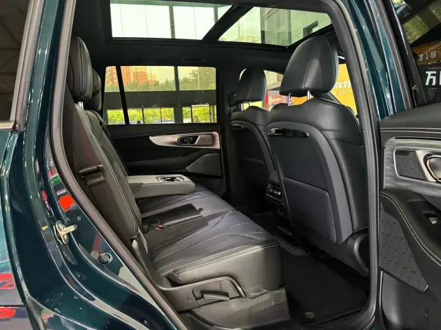 GAC Trumpchi ES9 — Фото автомобиля 11