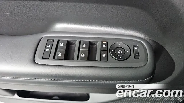 Hyundai Santafe Santa Fe (MX5) Бензин 2.5T 4WD — Фото автомобиля 29