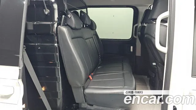 Hyundai Staria — Фото автомобиля 11
