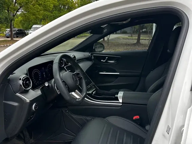 Mercedes-Benz C-Class — Фото автомобиля 10