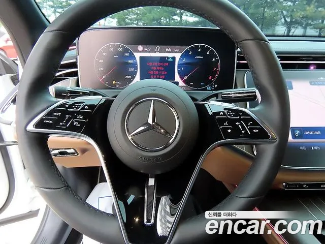 Mercedes-Benz E-Class W214 — Фото автомобиля 12