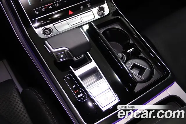 Audi Q7 55 TFSI quattro Premium — Фото автомобиля 9