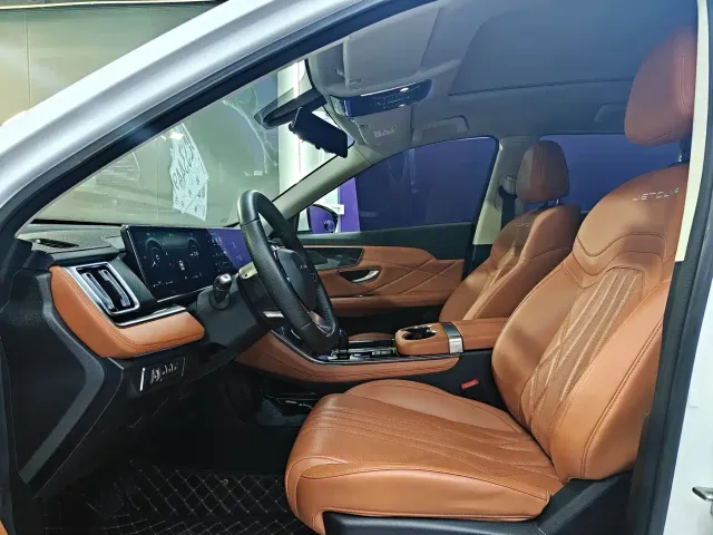 Jetour X70 Plus — Фото автомобиля 9