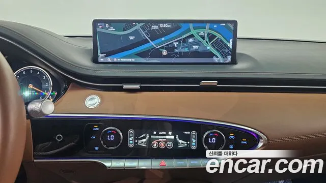 Genesis GV70 — Фото автомобиля 19