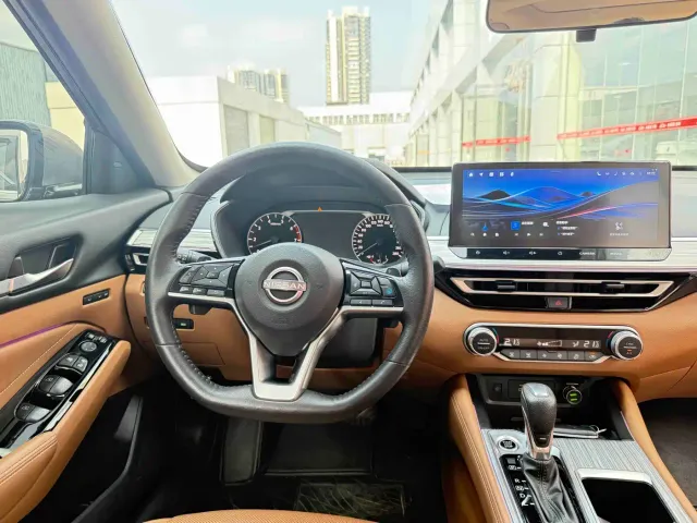Nissan Teana 2022 2.0T XV Premium Edition — Фото автомобиля 9