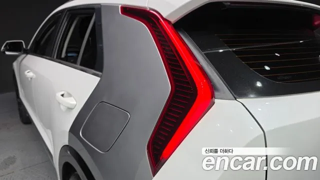 Kia Niro The All New Niro Signature — Фото автомобиля 19