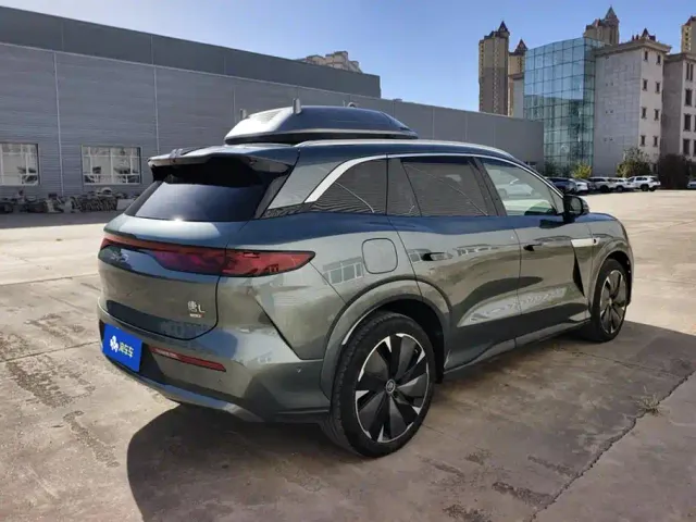BYD Tang L — Фото автомобиля 3