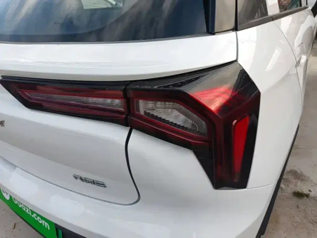 Geely Geometry E Firefly — Фото автомобиля 7