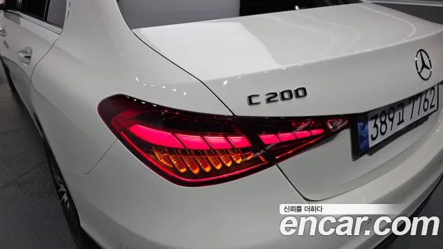 Mercedes-Benz C-Class — Фото автомобиля 19
