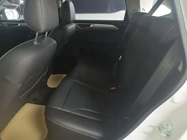 Haval M6 — Фото автомобиля 16