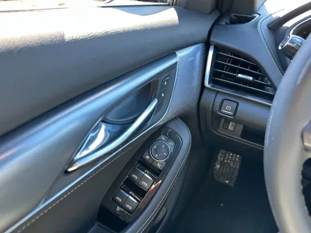 Cadillac CT5 — Фото автомобиля 23