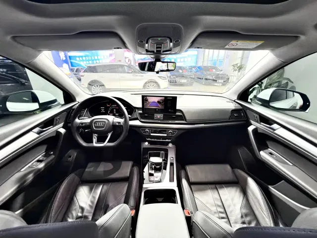 Audi Q5L — Фото автомобиля 6