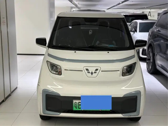 Wuling NanoEV — Фото автомобиля 2