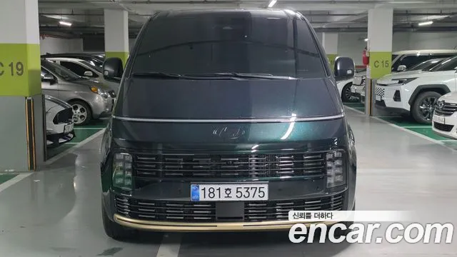 Hyundai Staria — Фото автомобиля 2