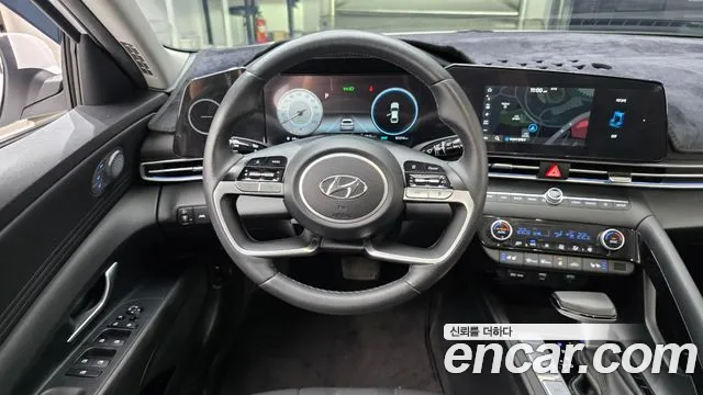 Hyundai AVANTE — Фото автомобиля 12