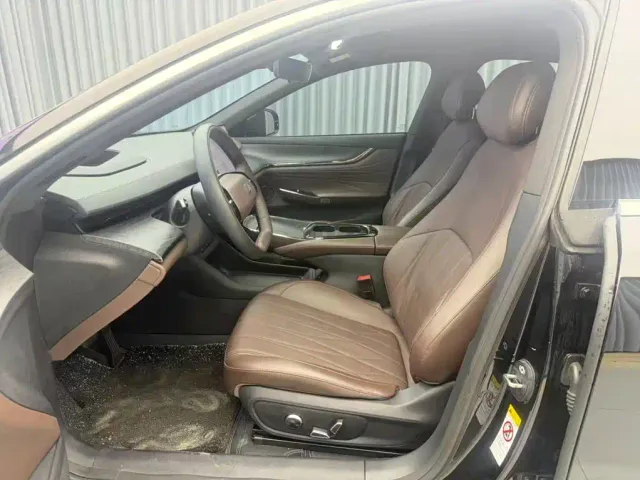 Changan Qiyuan A07 — Фото автомобиля 7