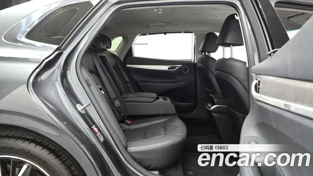 Hyundai Grandeur Grandeur (New) — Фото автомобиля 12