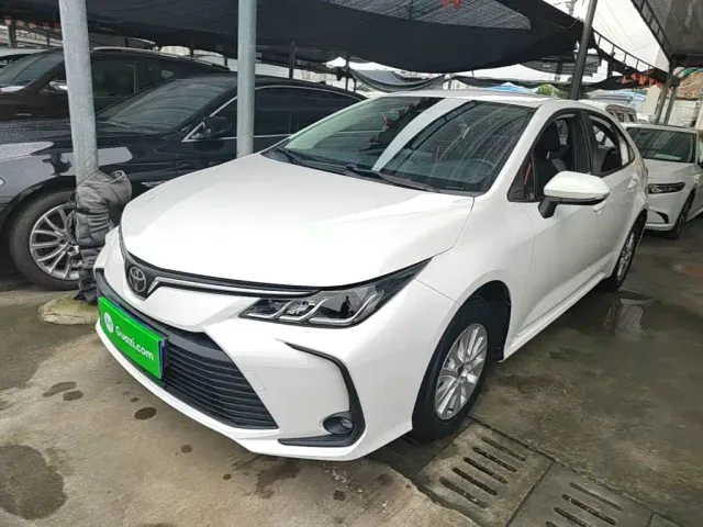 Фотография автомобиля — Toyota Corolla
