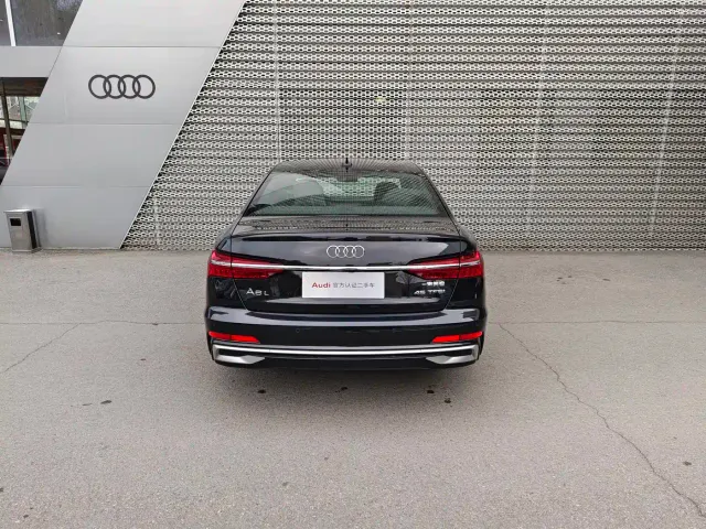 Audi A6L — Фото автомобиля 4