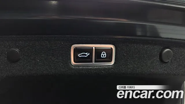 Hyundai Grandeur GN7 — Фото автомобиля 26
