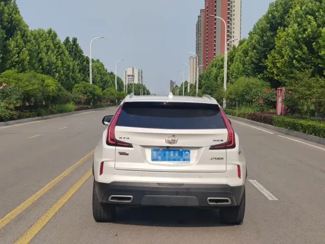 Cadillac XT4 — Фото автомобиля 8