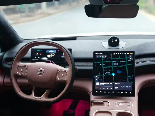 Nio EC6 — Фото автомобиля 5