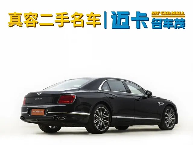 Bentley Flying Spur — Фото автомобиля 17