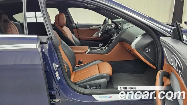 BMW 8-Series — Фото автомобиля 22