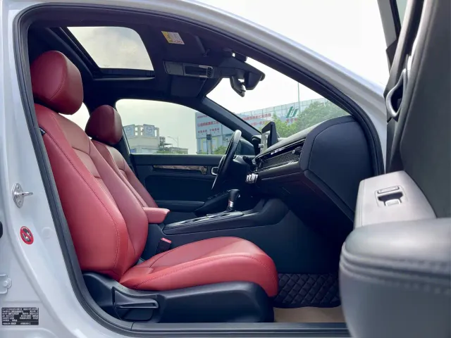 Honda Civic — Фото автомобиля 10