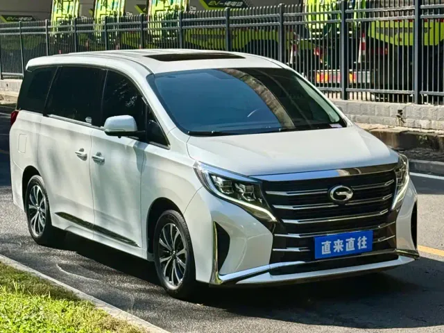 GAC Trumpchi M8 — Фото автомобиля 4