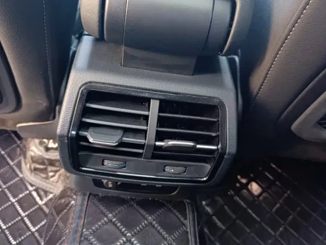 Audi Q3 — Фото автомобиля 19