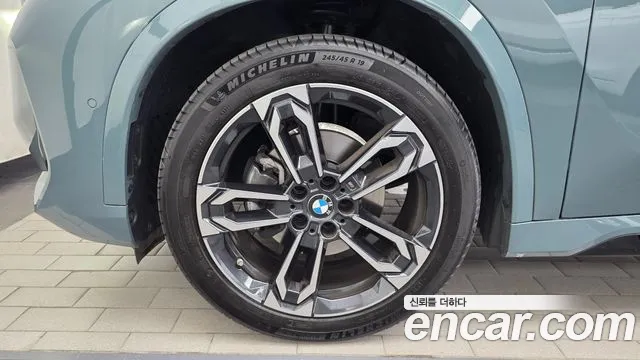 BMW X1 — Фото автомобиля 4