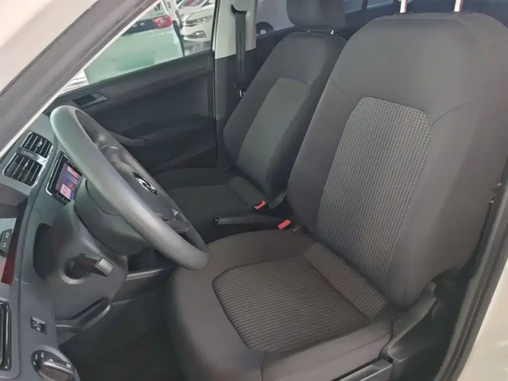 Volkswagen Santana 2021 1.5L Manual Trend Edition — Фото автомобиля 14