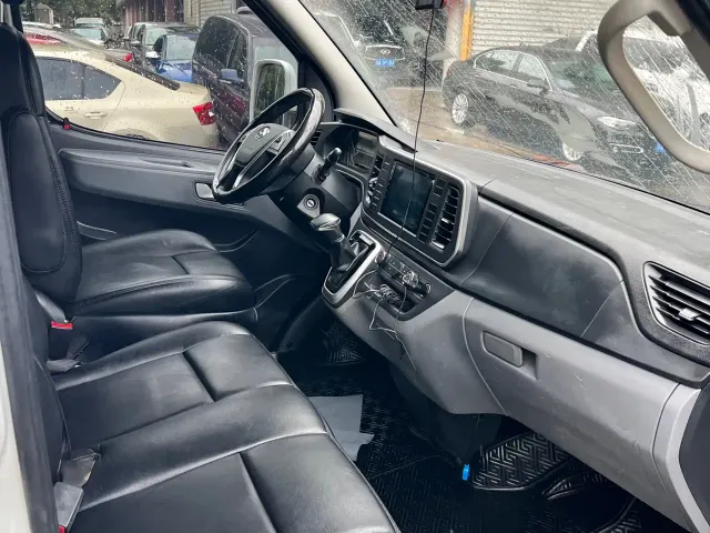 Maxus Xintu V80 — Фото автомобиля 15