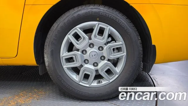 Hyundai Staria — Фото автомобиля 6