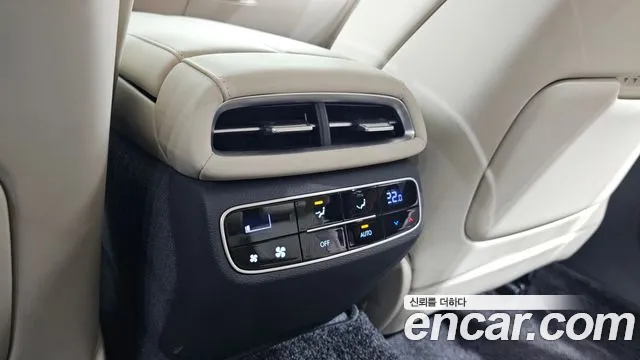 Genesis G80 Бензин 2.5 турбо AWD — Фото автомобиля 28