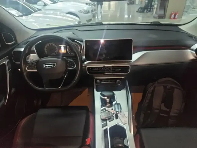 Geely Binyue 2021 1.4T DCT Diamond Edition — Фото автомобиля 5