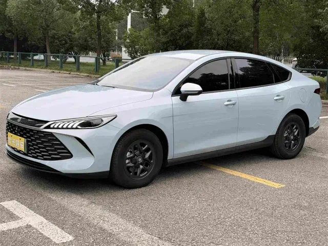 BYD Qin PLUS — Фото автомобиля 2