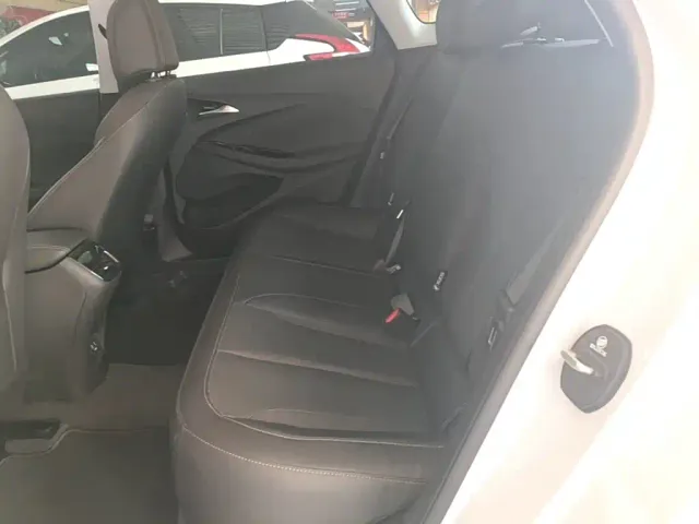 Buick Verano — Фото автомобиля 16