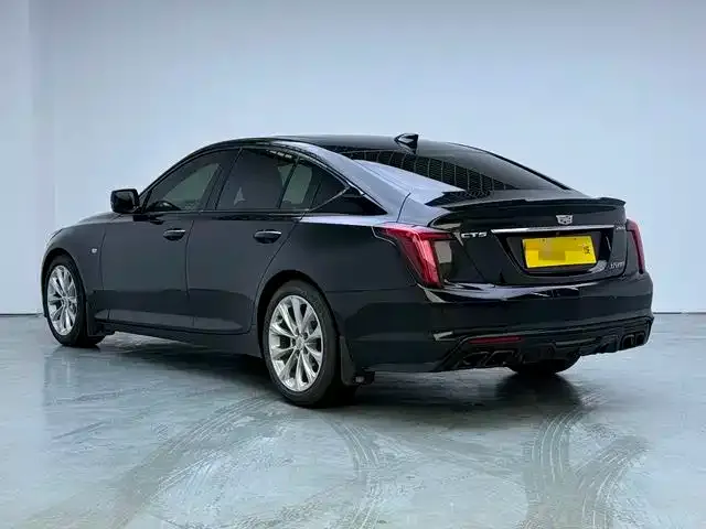 Cadillac CT5 — Фото автомобиля 4