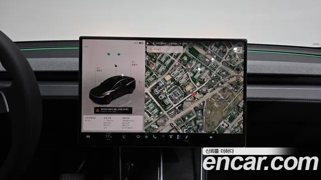 Tesla Model Y — Фото автомобиля 13