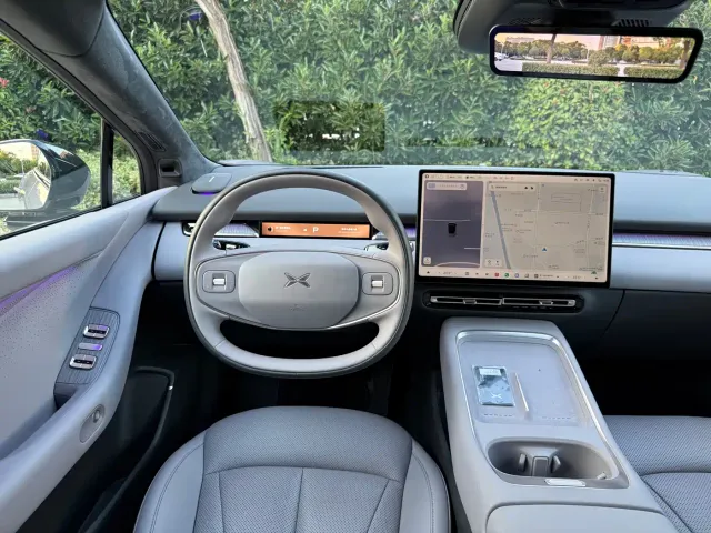 Xpeng P7+ — Фото автомобиля 9