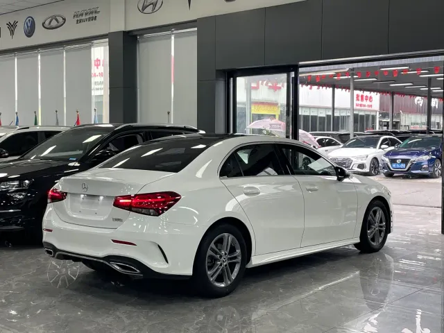 Mercedes-Benz A-Class — Фото автомобиля 17