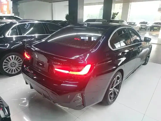 BMW 3 Series — Фото автомобиля 6