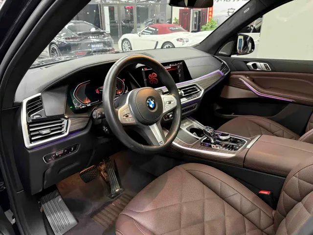 BMW X5 — Фото автомобиля 12